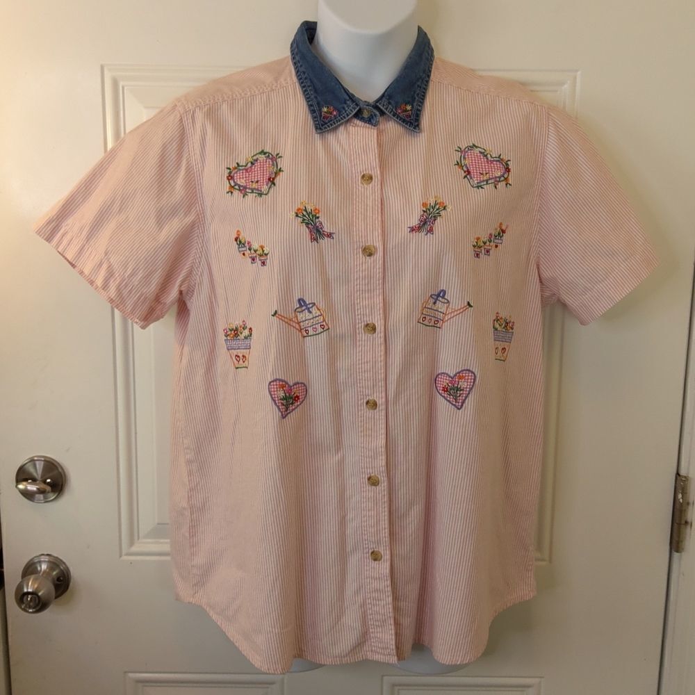 Faded Glory pink and white stripe top with embroidery and denim collar